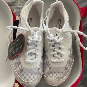 Nfinity  size 4.5 Cheer Shoes